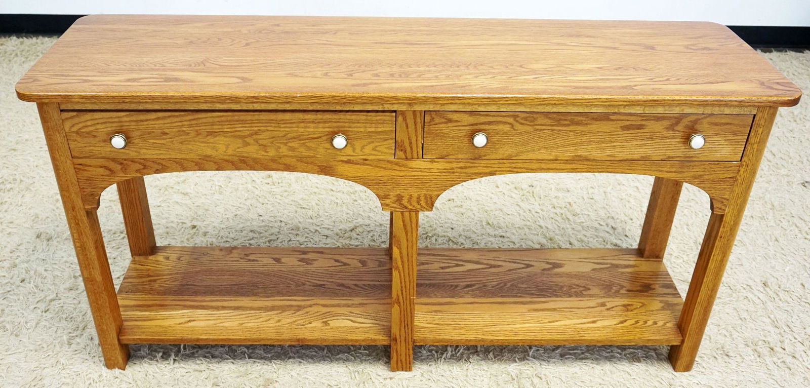 PENNSYLVANIA HOUSE OAK HALL CONSOLE TABLE (1 of 4)