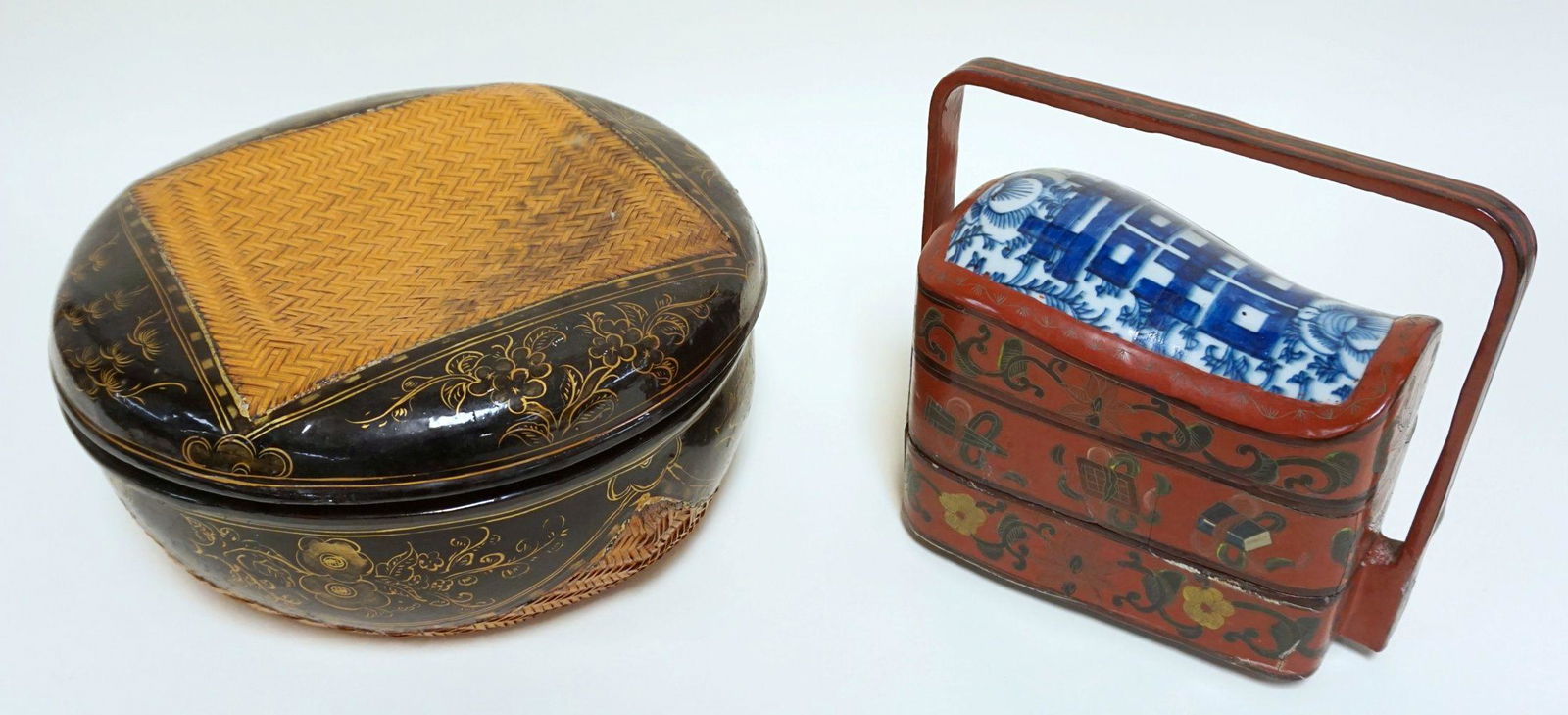 ASIAN LACQUERED LUNCH BOX AND NEST OF BASKETS (1 of 5)
