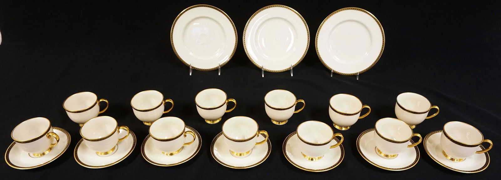 LENOX TYLER CHINA (1 of 3)