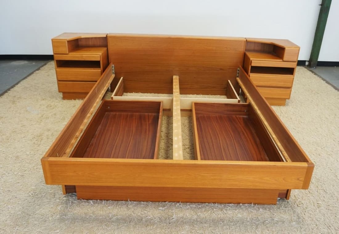 DANISH MODERN SCAN COLL BED W/NIGHT STANDS (1 of 7)