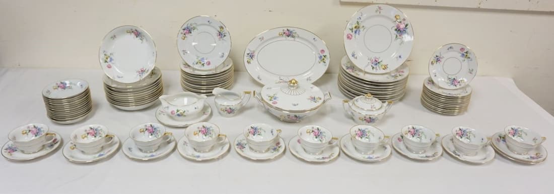 H&C SELB BAVARIA GERMAN HEINRICH DINNERWARE (1 of 4)