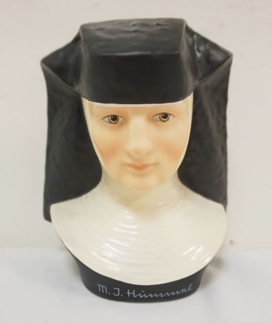 GOEBEL/HUMMEL H3 SPECIAL EDITION NUN: GOEBEL/HUMMEL H3 SPECIAL EDITION NUN BUST, APPROXIMATELY 6 IN
