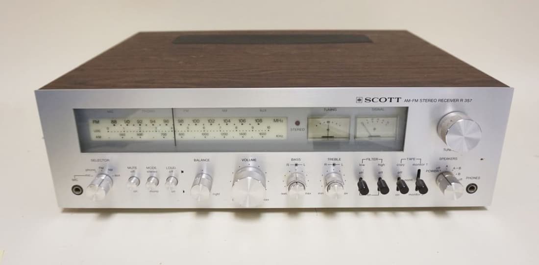 SCOTT AM/FM R-357 STEREO RECEIVER (1 of 1)