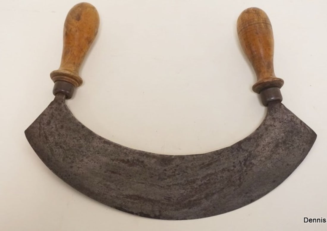 PRIMITIVE CURVED HANDLE DOUBLE CHOPPER: PRIMITIVE CURVED HANDLED DOUBLE CHOPPER, APPROXIMATELY 12 IN X 10 IN