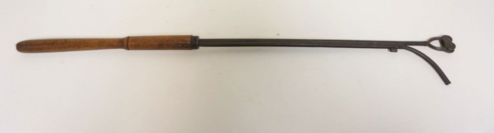 WOOD AND BRASS GAS STREET LAMP LIGHTER (1 of 2)