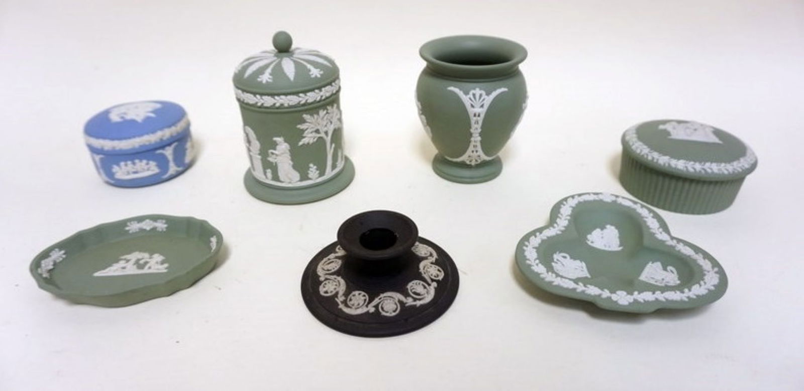 ASSORTED WEDGWOOD JASPERWARE (1 of 1)