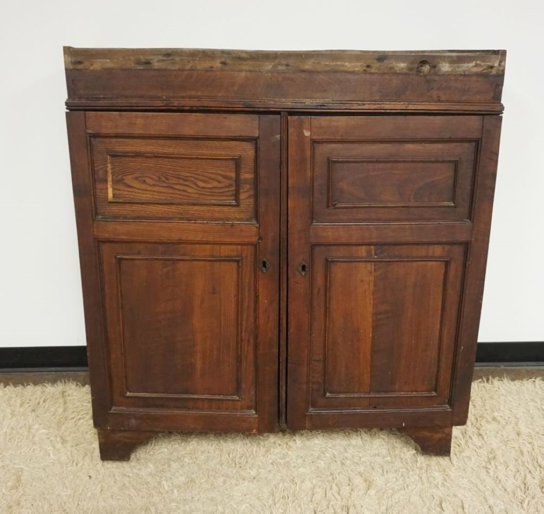 ANTIQUE ENGLISH OAK CUPBOARD TOP (1 of 3)