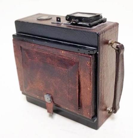 PERKA CAMERA (1 of 6)