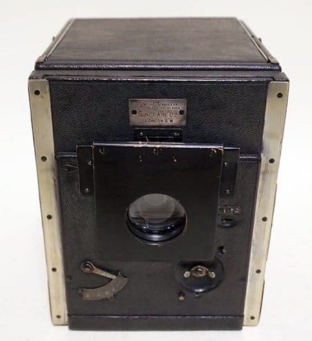 SINCLAIR SINGLE LENS REFLEX CAMERA CA 1910 (1 of 4)