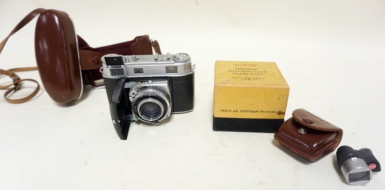RETNA IIIC 35 MM CAMERA WITH EXTRA LENS: RETNA IIIC 35 MM CAMERA WITH EXTRA LENS
