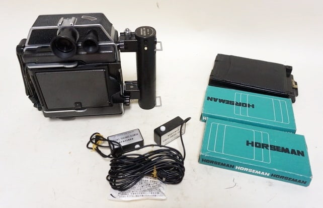 TOPCON HORSEMAN 985 PRESS CAMERA (1 of 8)