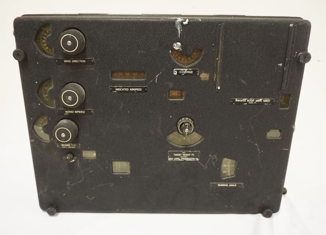 COMPUTER FOM TI BOMB SIGHT (1 of 7)