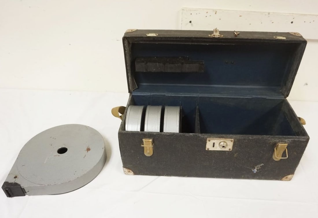 3 MAGAZINES FROM A SOVIET RODINA (1 of 2)