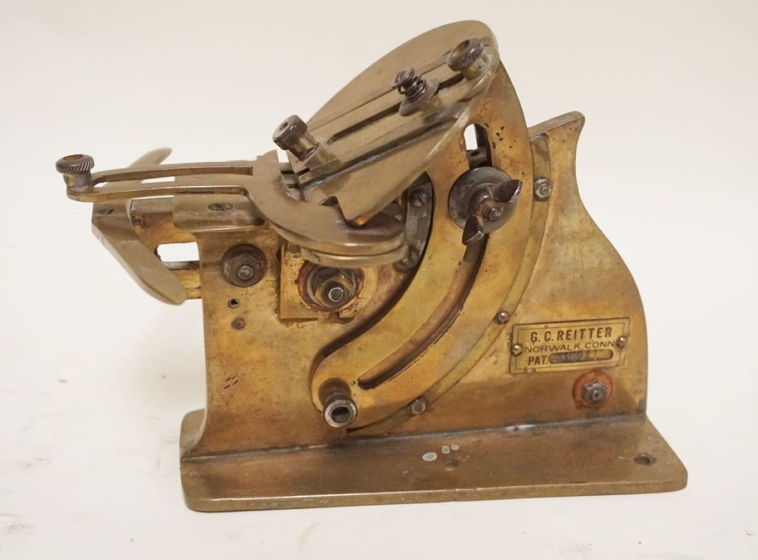 GC REITTER NORWALK CONN ANTIQUE HAT BRIM TRIMMER (1 of 5)