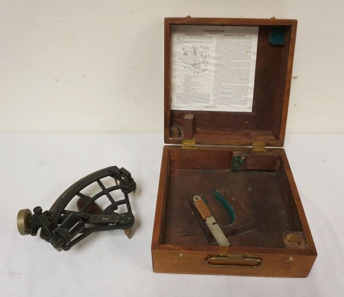 STADIMETER WWII VINTAGE IN FITTED WOOD BOX (1 of 8)