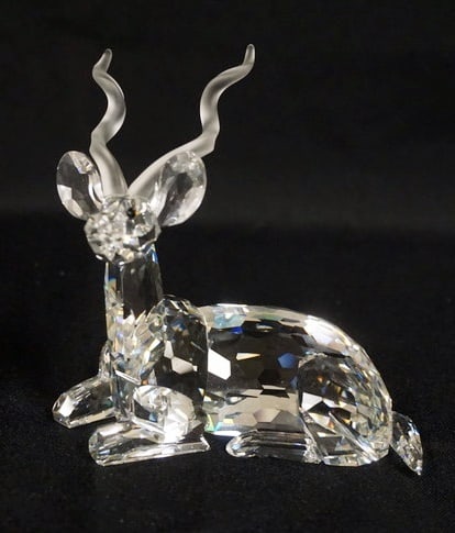 SWAROVSKI CRYSTAL INSPIRATION AFRICA FIGURE: SWAROVSKI CRYSTAL INSPIRATION AFRICA FIGURINE, 1994 KUDO ANTELOPE, APPROXIMATELY 5 IN X 4 IN H