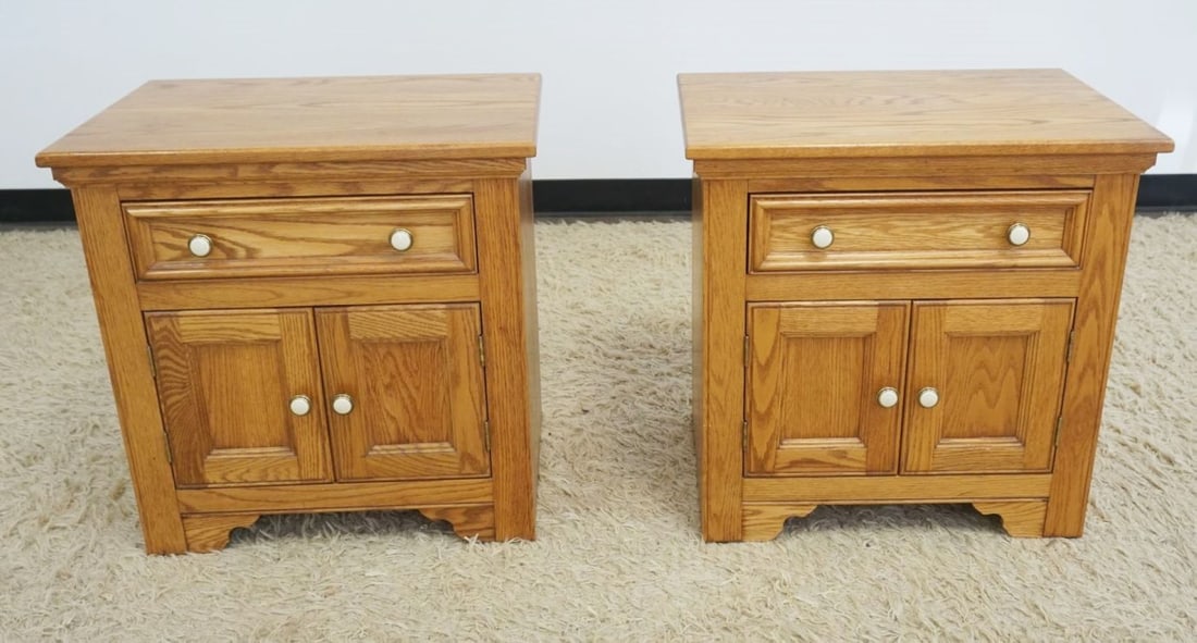 PENNSYLVANIA HOUSE SOLID OAK BEDSIDE STANDS (1 of 4)
