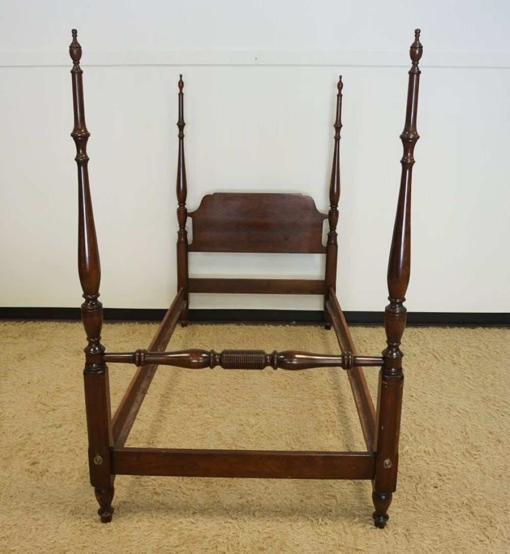 PENNSYLVANIA HOUSE SOLID BLACK CHERRY SINGLE BED (1 of 3)