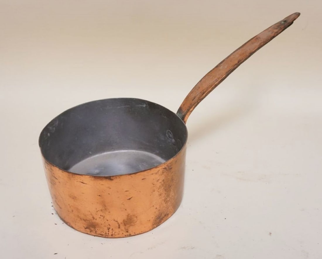 ANTIQUE COPPER POT (1 of 6)