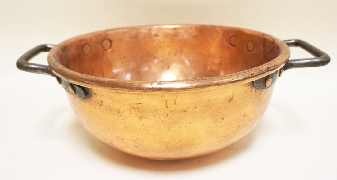LARGE COPPER DOUBLE HANDLED CANDY BOWL (1 of 4)
