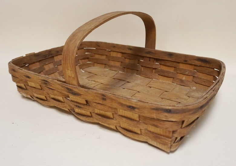 SPLINT WOVEN GATHERING BASKET (1 of 3)