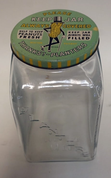 PLANTERS PEANUT JAR (1 of 3)