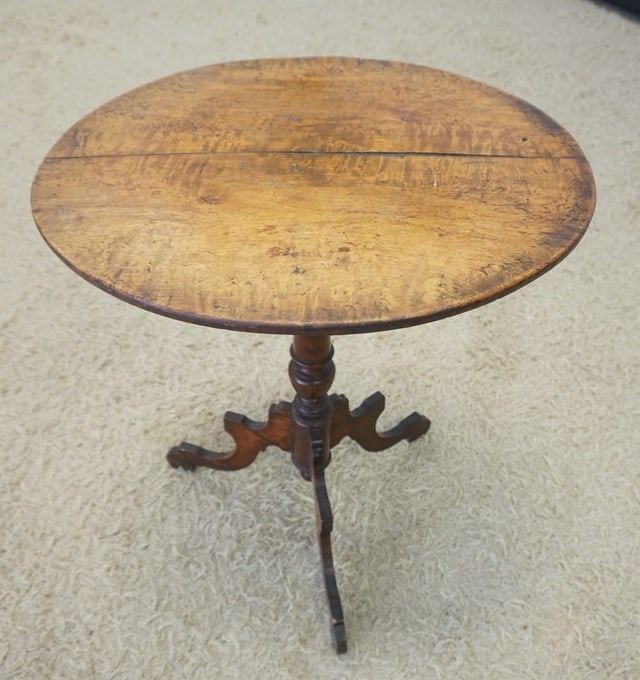ANTIQUE BURLED WALNUT OVAL CANDLE STAND (1 of 2)
