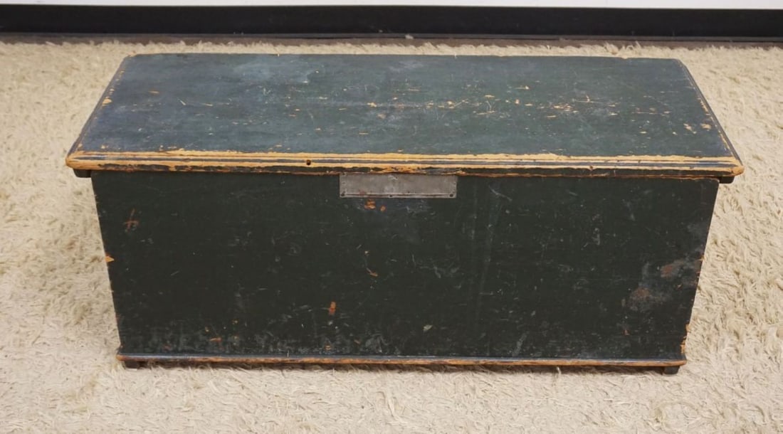 ANTIQUE PINE BLANKET CHEST IN BLUE FINISH (1 of 3)