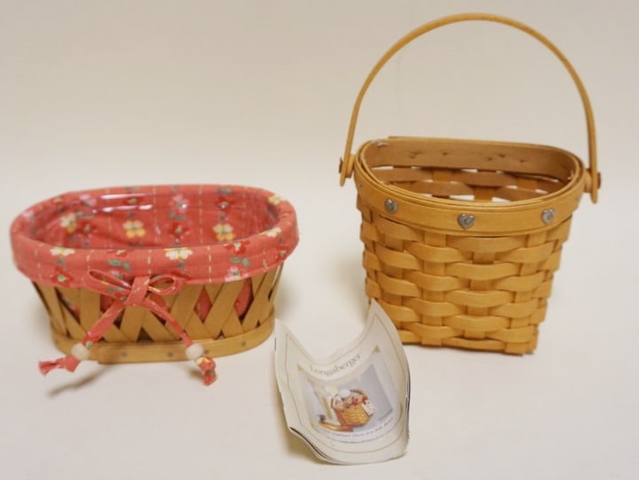 2006 LITTLE LAUNDRY AND 2001 SWEETHEART BASKETS (1 of 4)