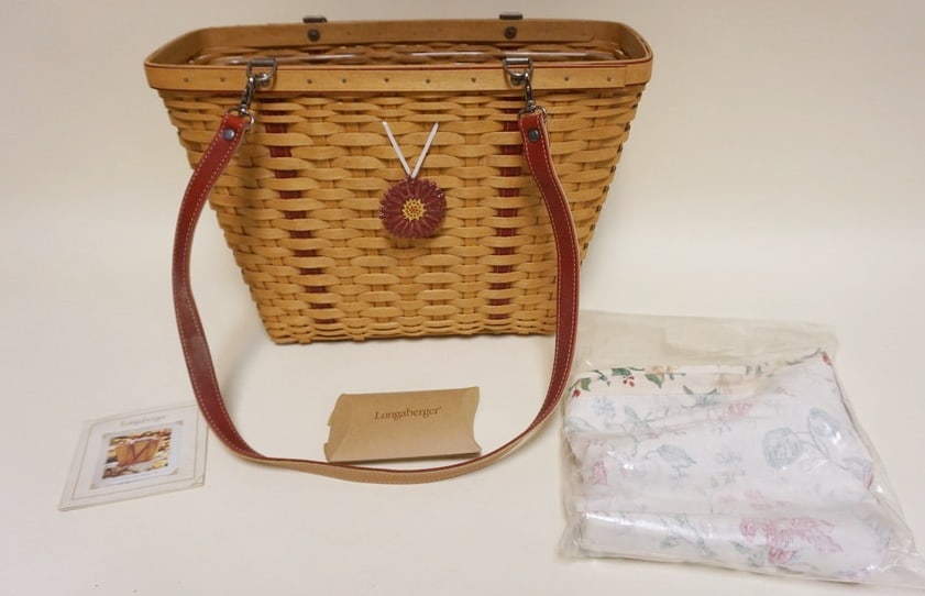 2004 MOTHERS DAY WEEKEND TOTE (1 of 4)