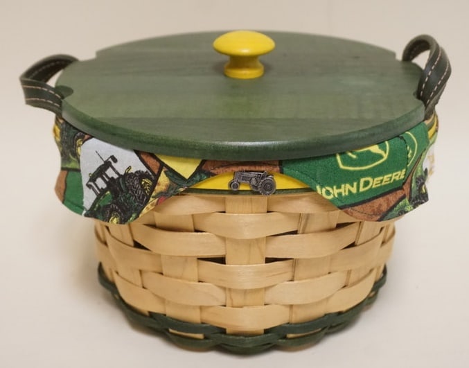 2011 JOHN DEERE BASKET (1 of 4)