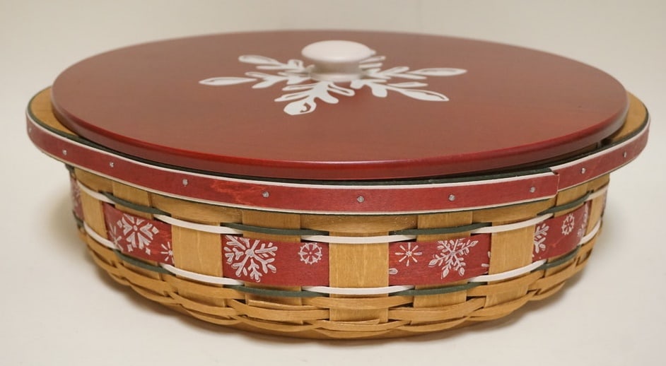 2010 HOLIDAY HOSTESS LARGE FALLING SNOW BASKET (1 of 5)