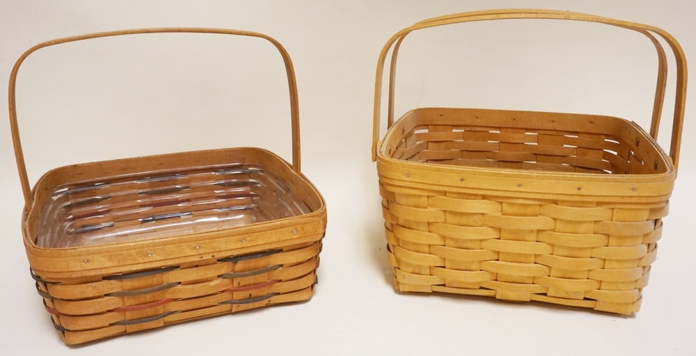 1994 AND 1997 BASKETS: 1994 PIE BASKET WITH PROTECTOR, DAMAGE TO 1 SPLINT AND 1997 2 PIE BASKET WITH RISER