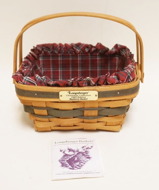 1993 CHRISTMAS COLLECTION BAYBERRY BASKET (1 of 4)