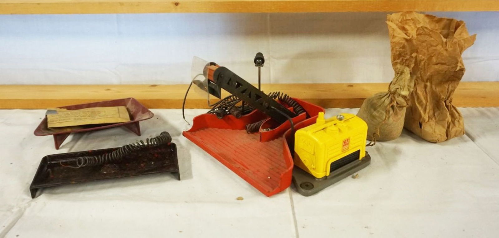 LIONEL TRAIN (1 of 2)