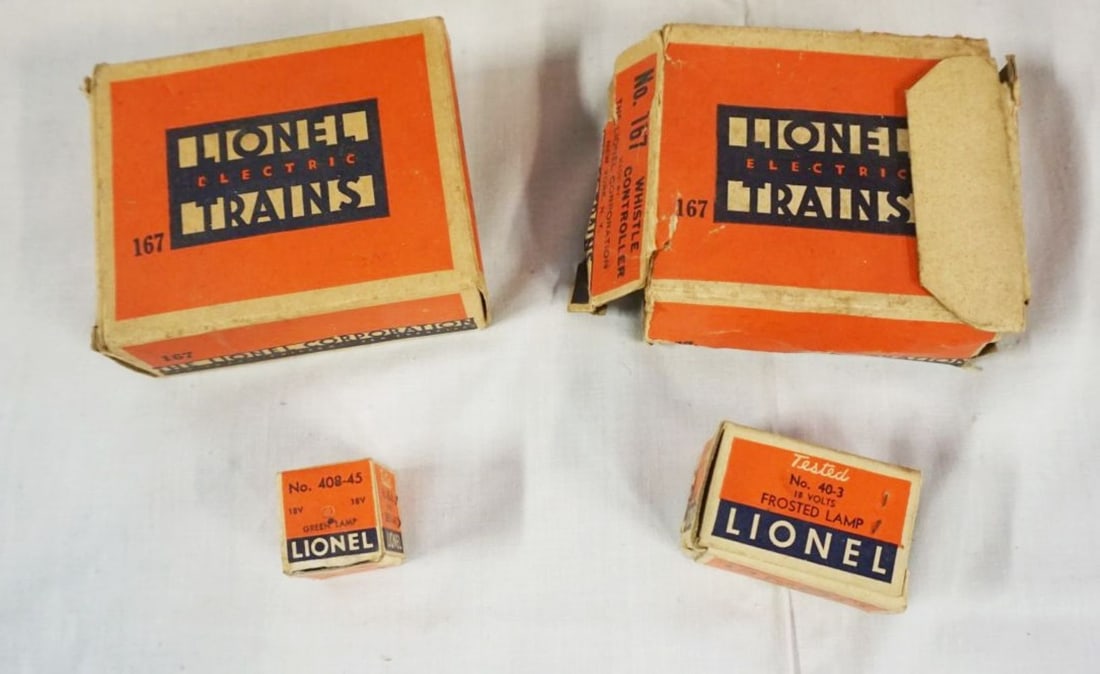 LIONEL TRAIN (1 of 3)