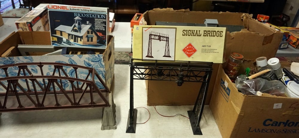 MODEL TRAIN (1 of 4)