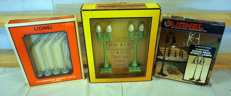 LIONEL TRAIN & RAIL KING (1 of 5)