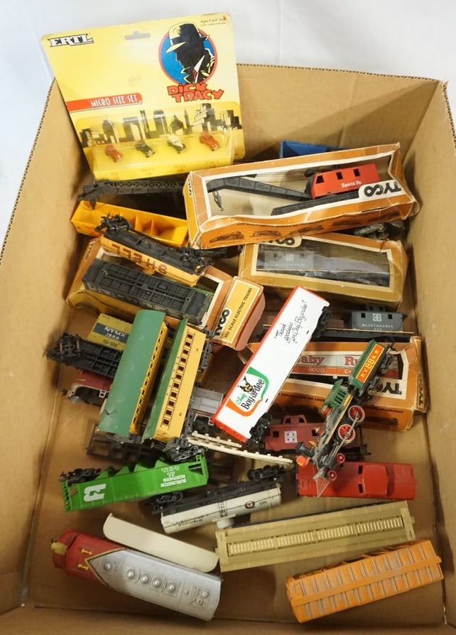 Ho Gauge Train Cars & Engine Auction