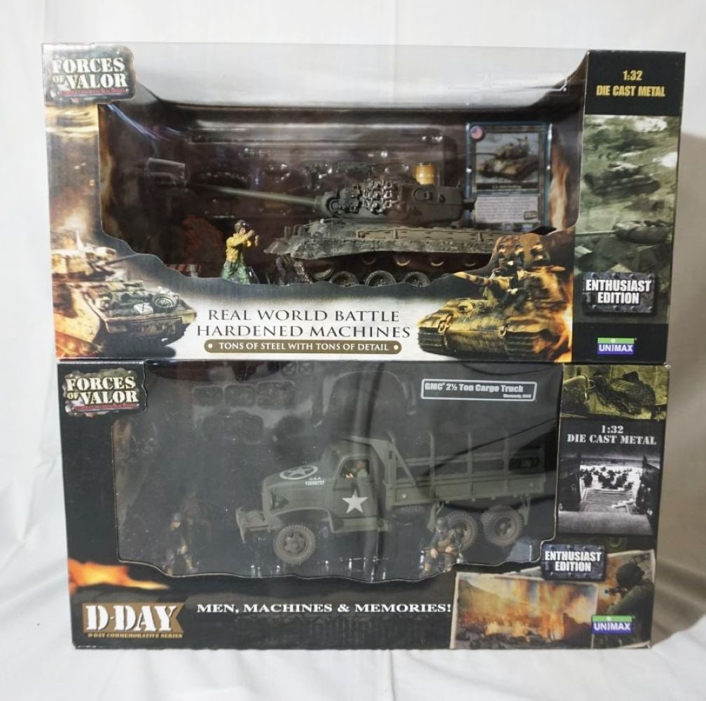 FORCES OF VALOR WWII 1:32 DIECAST METAL TOYS: FORCES OF VALOR WWII 1:32 DIECAST METAL TOYS LOT OF 2