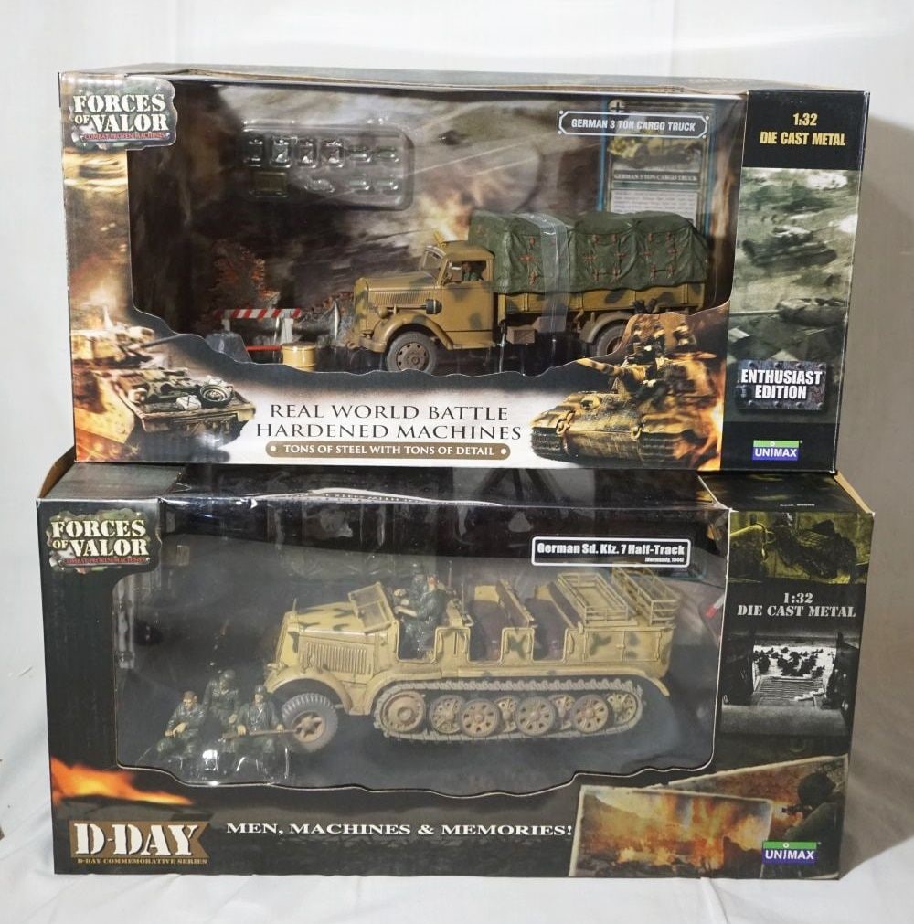 FORCES OF VALOR WWII 1:32 DIECAST METAL TOYS: FORCES OF VALOR WWII 1:32 DIECAST METAL TOYS LOT OF 2