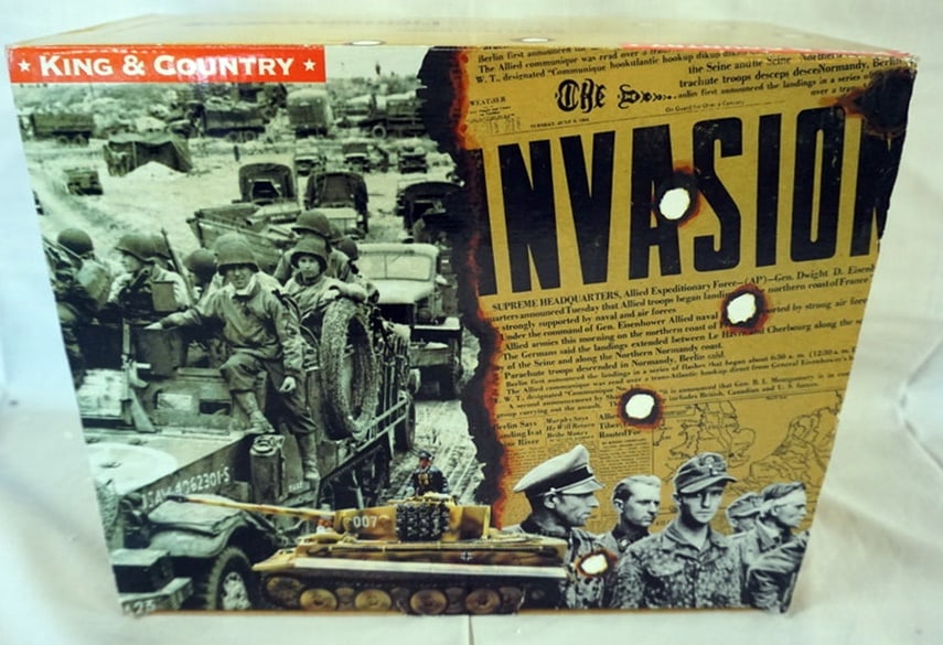 KING & COUNTRY FIGHTING VEHICLES: KING & COUNTRY FIGHTING VEHICLES WINTER GERMAN HUMMEL TANK WS079