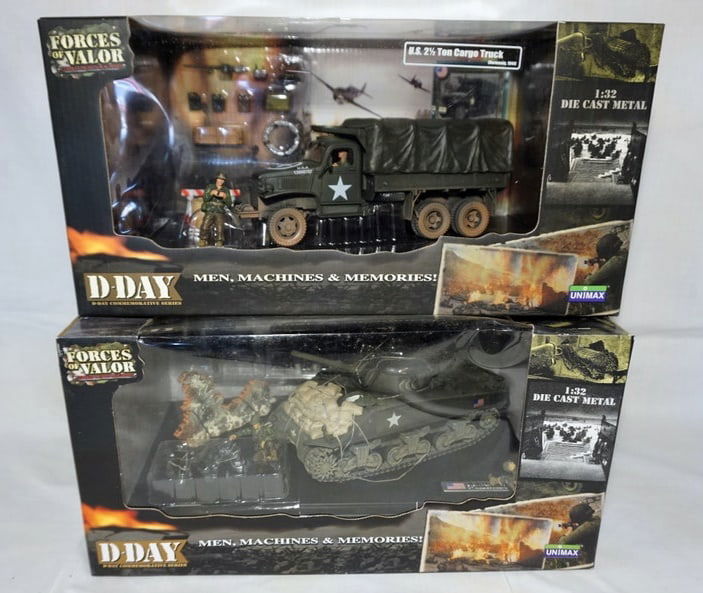 FORCES OF VALOR WWII: FORCES OF VALOR WWII 1-32 DIECAST METAL LOT OF 2