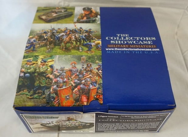 THE COLLECTORS SHOWCASE WWII MINIATURES (1 of 2)