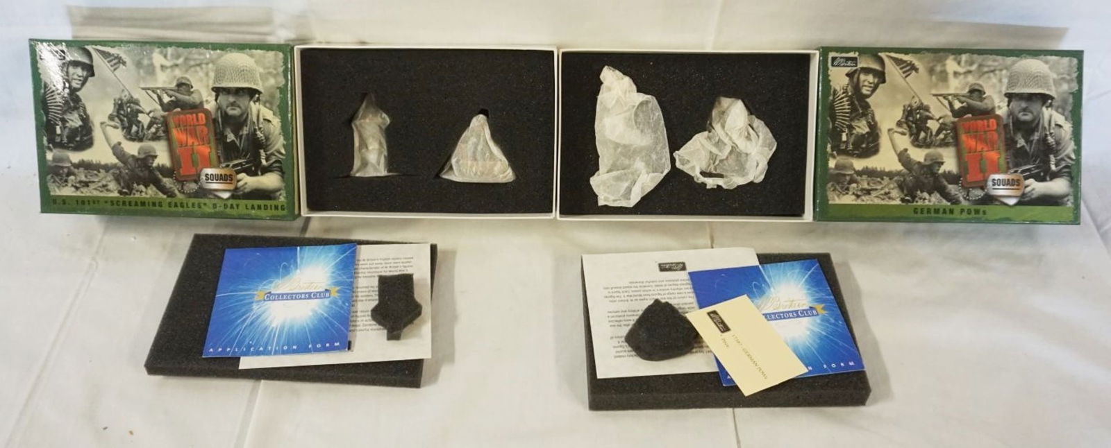 BRITAINS WWII METAL SOLDIERS (1 of 2)