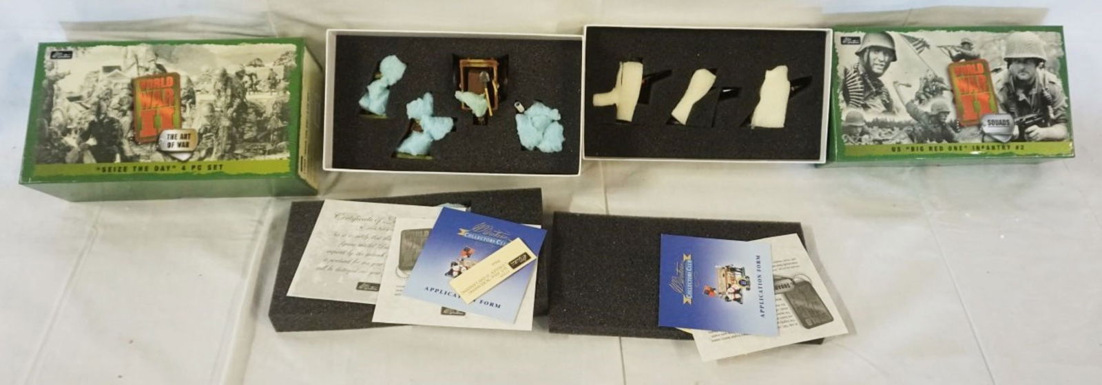 BRITAINS WWII METAL SOLDIERS (1 of 2)