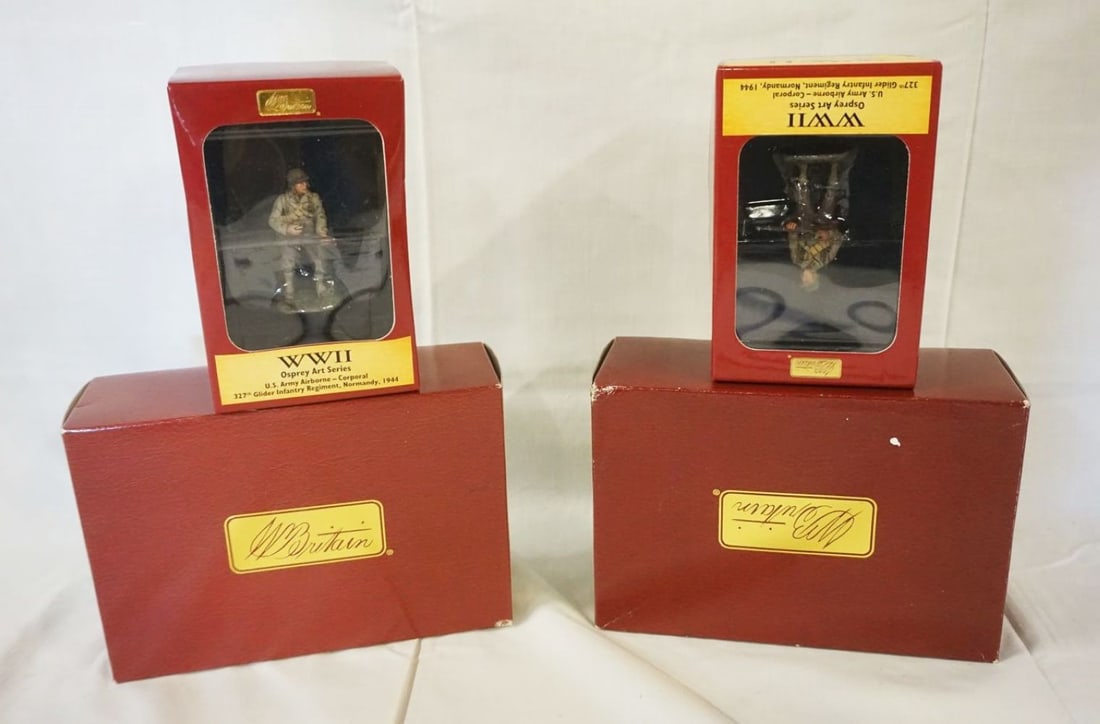 BRITAINS WWII METAL SOLDIERS (1 of 2)