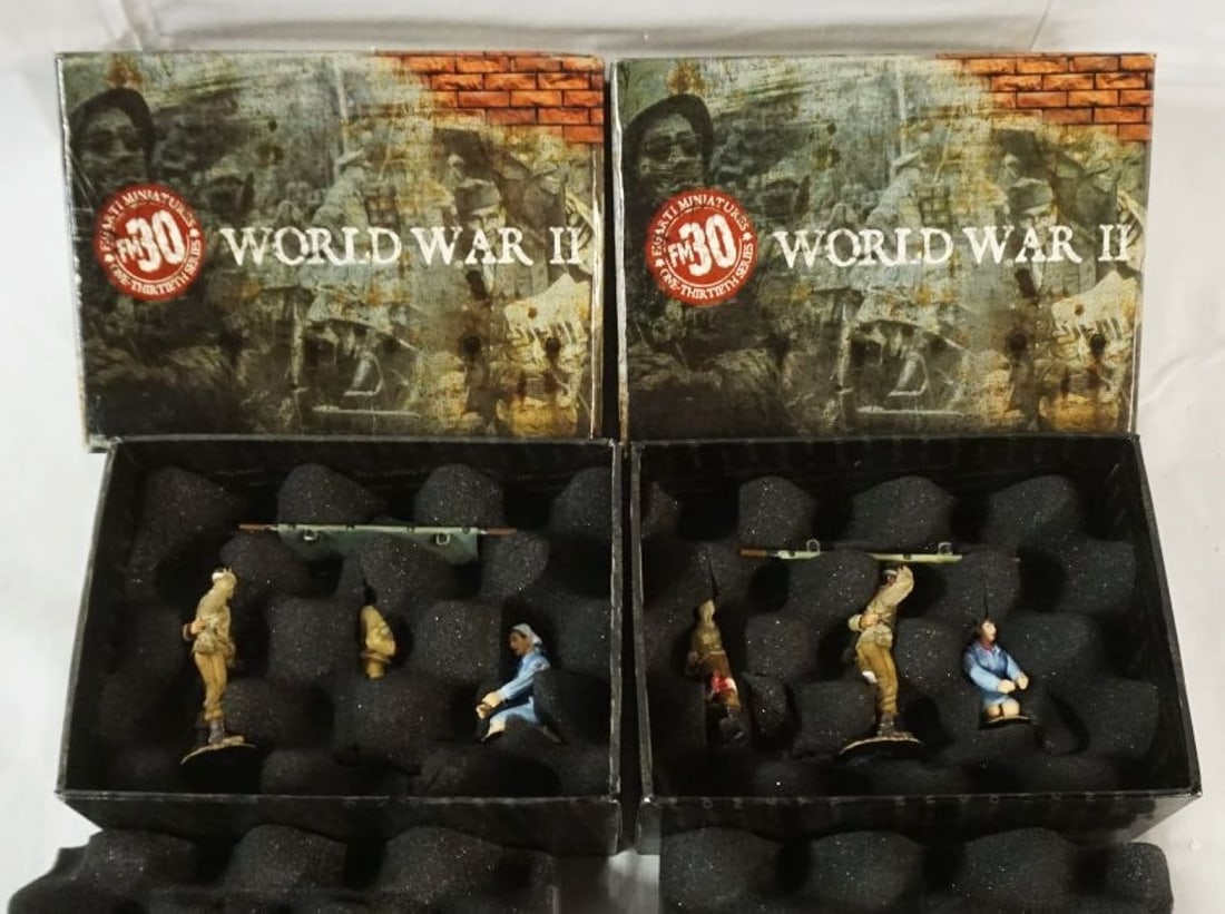 FIGARTI MINIATURES WWII METAL SOLDIERS (1 of 2)