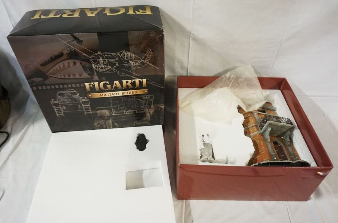 FIGARTI MINIATURES WWII MODEL (1 of 2)