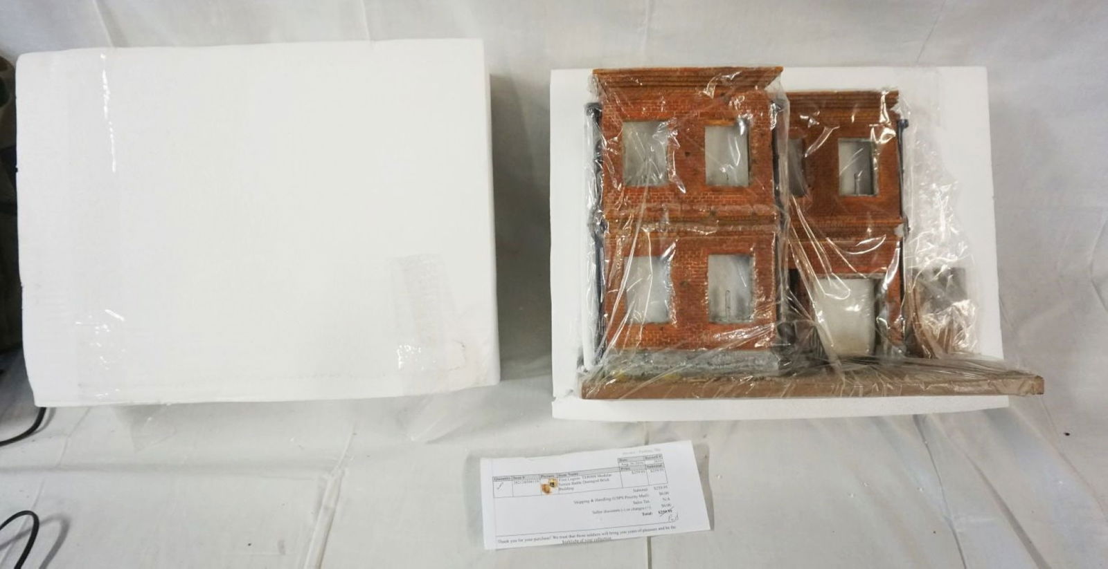 FIGARTI MINIATURES WWII MODEL (1 of 2)